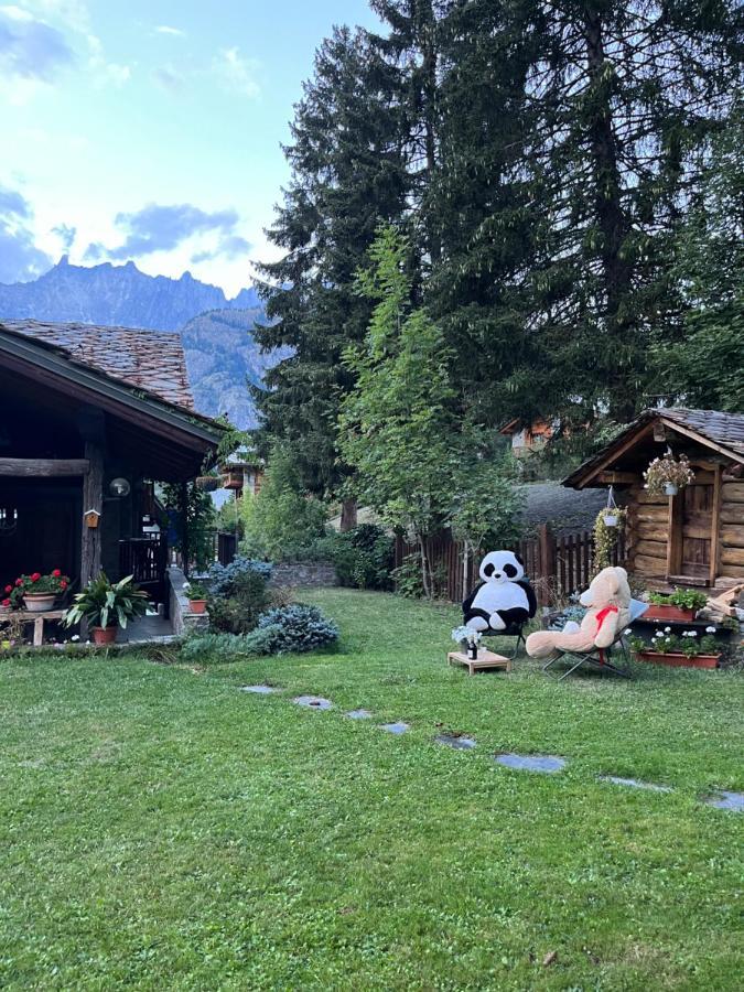 Chalet Blanc Coeur Sapin Courmayeur Eksteriør billede